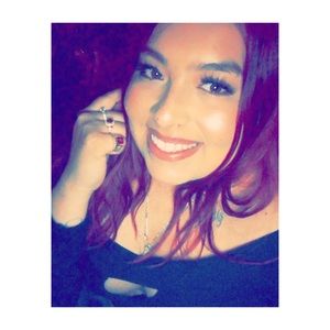 Meet your Posher, Lani